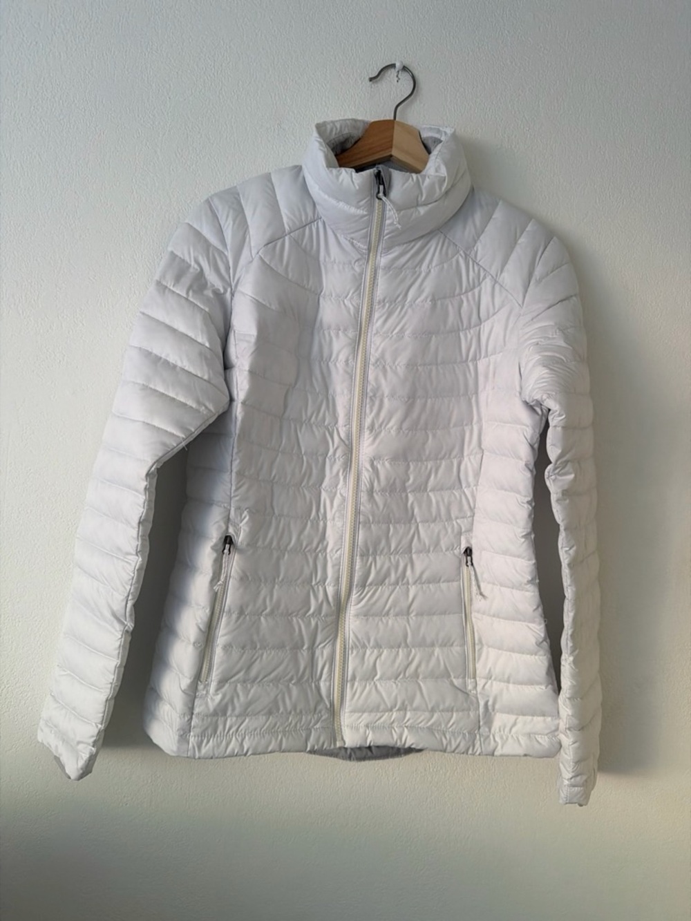 Columbia Women's White Quilted Packable Puffer Jacket